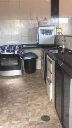 Imagem Chácara com 4 dormitórios à venda, 1050 m² por R$ 900.000,00 - Varinhas - Mogi das Cruzes/SP