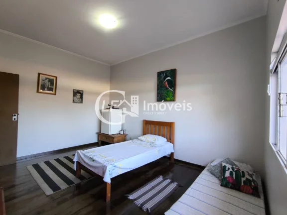 Imagem Oportunidade única: Casa comercial com 7 quartos e 6 vagas de garagem na Vila Carvalho, Campo Grande-MS!