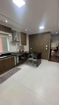 Imagem Sobrado com 4 dormitórios à venda, 216 m² por R$ 901.000,00 - Jardim Adriana - Guarulhos/SP