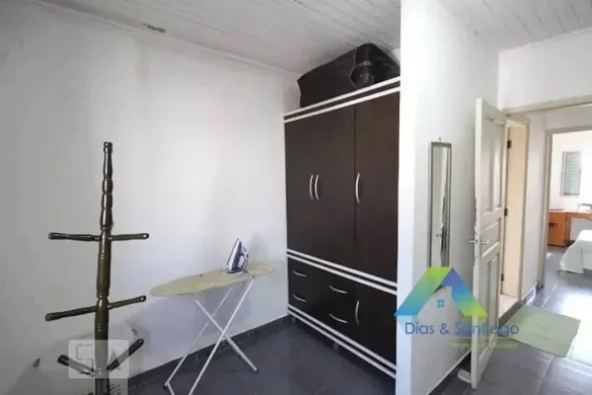 Imagem Casa Sobrado 2 quartos e Garagem.