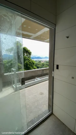Imagem Ótimo apartamento com vista para o mar