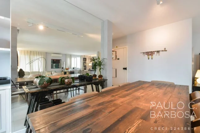 Imagem Pinheiros Venda - 4 Suítes - 4 Vagas - 246m²