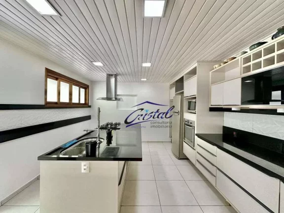 Imagem Casa com 3 dormitórios, 473 m² - venda por R$ 1.950.000,00 ou aluguel por R$ 13.625,00/mês - Algarve - Cotia/SP