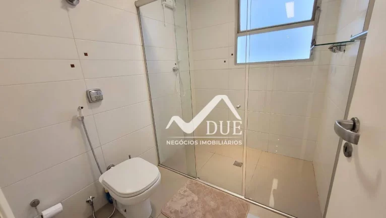 Imagem Apartamento com 3 dormitórios sendo 1 suite, , 166 m² - venda por R$ 1.360.000 ou aluguel por R$ 10.440/mês - Gonzaga - Santos/SP
