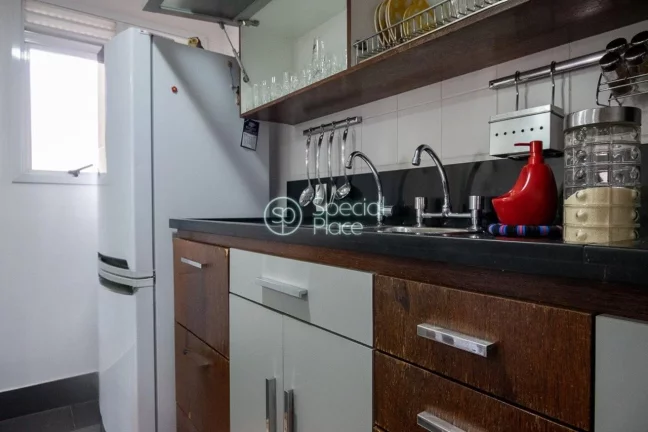 Imagem Reformado com ótima planta na Vl Romana Apartamento amplo, rico em armários, varanda envidraçada,...