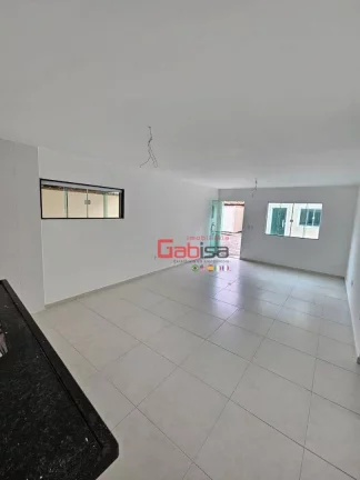 Imagem Casa com 4 dormitórios à venda, 130 m² por R$ 550.000 - Peró - Cabo Frio/RJ