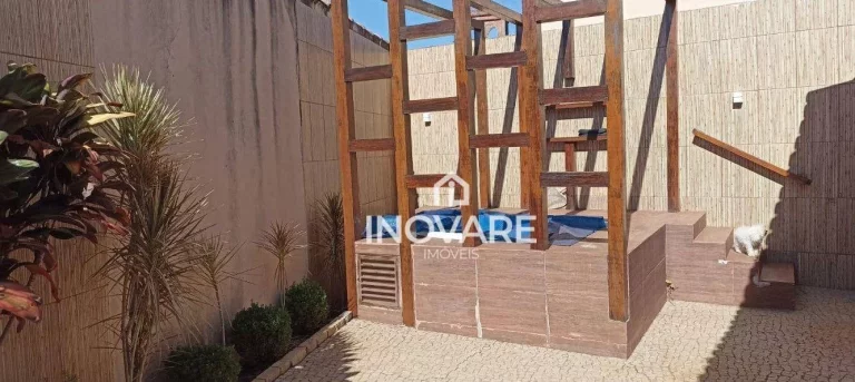 Imagem Casa com 2 dormitórios à venda, 120 m² por R$ 550.000,00 - Alto da Boa Vista - Itumbiara/GO