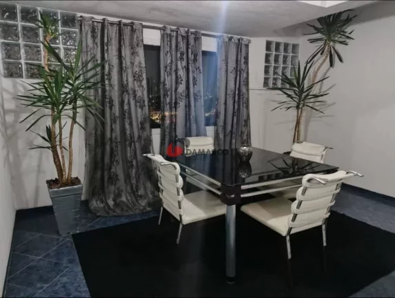Imagem Sobrado completo à venda na Zona Sul de São Paulo, com localização privilegiada e estrutura impecável!