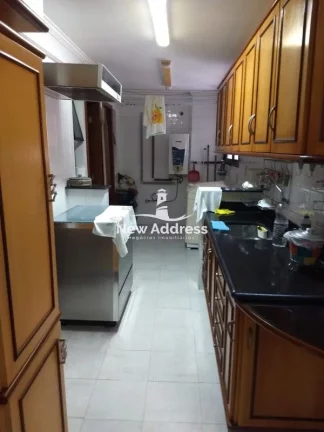 Imagem Amplo apartamento de 132 m², sol da manhã, último andar, 3 quartos, suíte com banheira, lazer completo, a 3 quadras do mar em Itapoã.