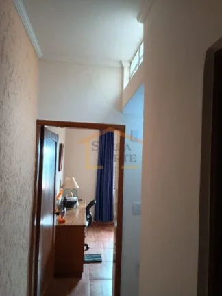 Imagem Sobrado em vila fechada, 2 dormitórios, sendo 1 suíte, armários na cozinha e nos dormitórios, la...