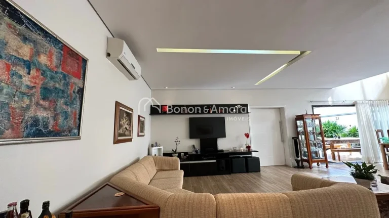 Imagem Casa à venda no Swiss Park, magnífica em rua sem saída e próximo a área de preservação. Sala ...
