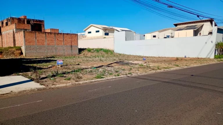Imagem Terreno residencial para venda em Jardim Piratininga, 300m2