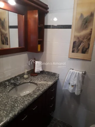 Imagem Localização privilegiada em uma das regiões mais desejadas da cidade!

Este apartamento oferece e...