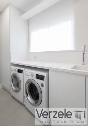 Imagem Cobertura para Venda em Balneário Camboriú / SC no bairro Centro