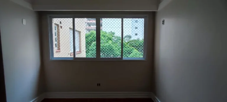 Imagem Apartamento 150 M², 3Q, 1 Suíte, Lavabo, 4 Banheiros, 1 Vaga fixa e escriturada, Dependência completa de serviço, Próximo a 2 estações do metrô.