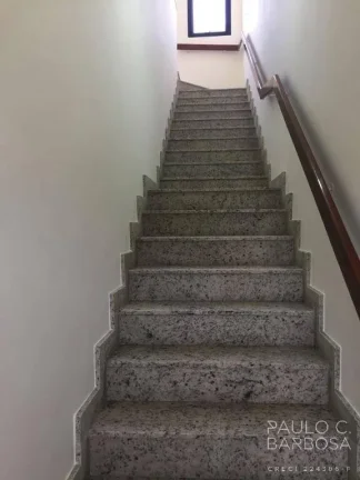 Imagem Sobrado Comercial com renda compatível - 271,5m²