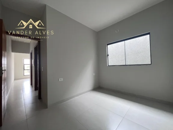 Imagem Casa à venda em Foz do Iguaçu-PR, Jd. das Oliveiras II: 2 quartos, 2 salas, 1 banheiro, 1 vaga de garagem, 46,08 m².