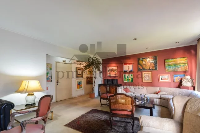 Imagem Apartamento no Jardim Paulista com 239m², 3 quartos (1 suíte) e 1 vaga.