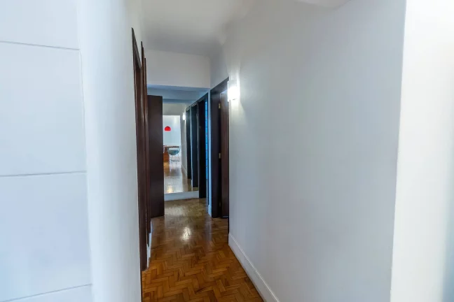 Imagem Apartamento totalmente reformado no Itaim Bibi.