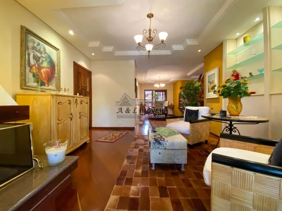 Imagem Apartamento à venda em Campos do Jordão – Duplex próximo ao Capivari