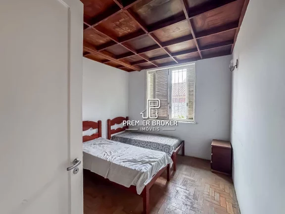 Imagem Casa à venda, 224 m² por R$ 790.000,00 - Araras - Teresópolis/RJ