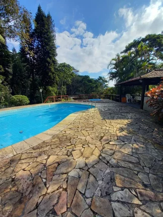 Imagem CASA COM 18.000M2, PISCINA - NOVA FRIBURGO.