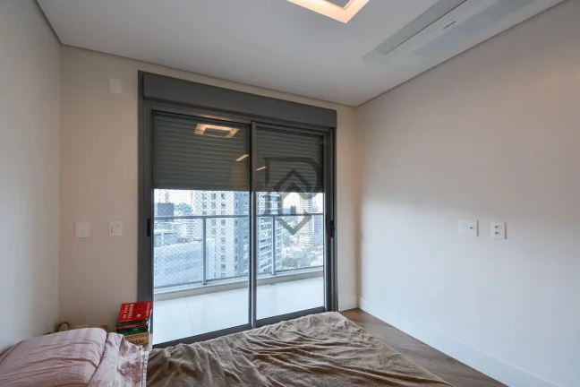 Imagem Apartamento Vila Madalena andar alto vista livre