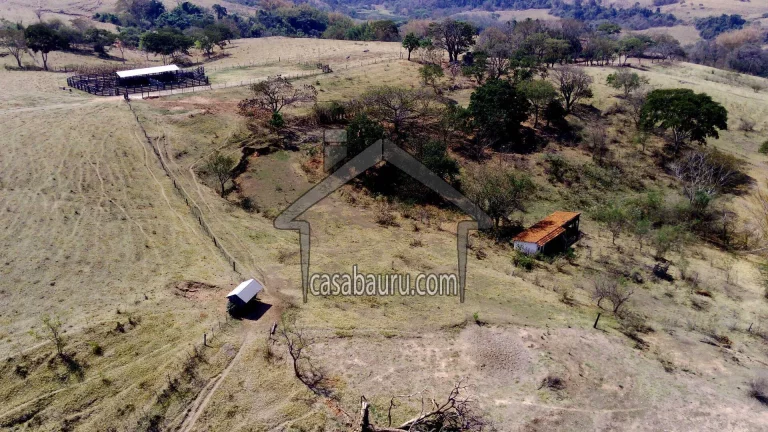 Imagem Vende Fazenda Álvaro de Carvalho - Garça