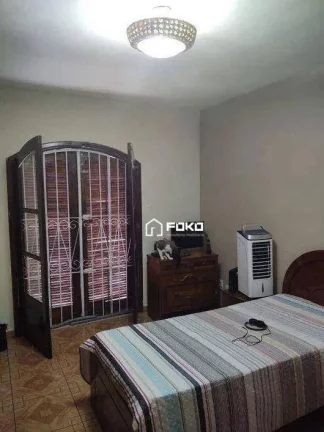 Imagem Sobrado com 2 dormitórios à venda, 133 m² por R$ 445.200,00 - Vila Galvão - Guarulhos/SP