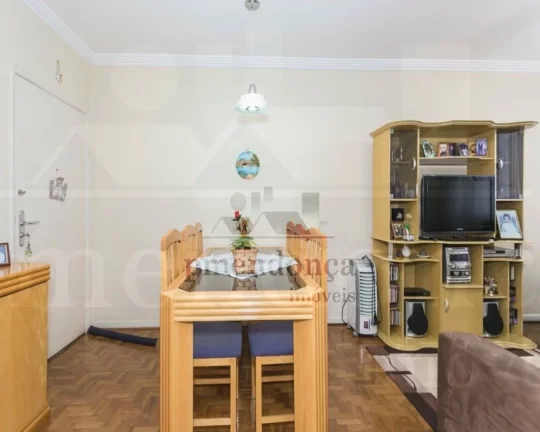 Imagem Apartamento em ótima localização, piso de madeira. Living para 2 ambientes, lavabo, 3 dormitório...