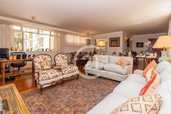 Imagem Jardins, parte plana, 183m²