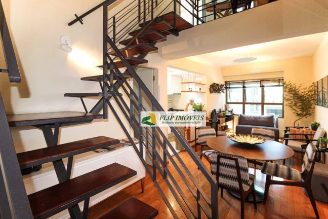 Imagem More em uma cobertura duplex com 110 m² com 2 suítes no miolo do Cambuí - Campinas - SP