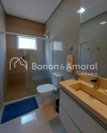 Imagem Casa no Condomínio Flor da Serra em Valinhos, com 293m² de área privativa em um terreno de 340m²...