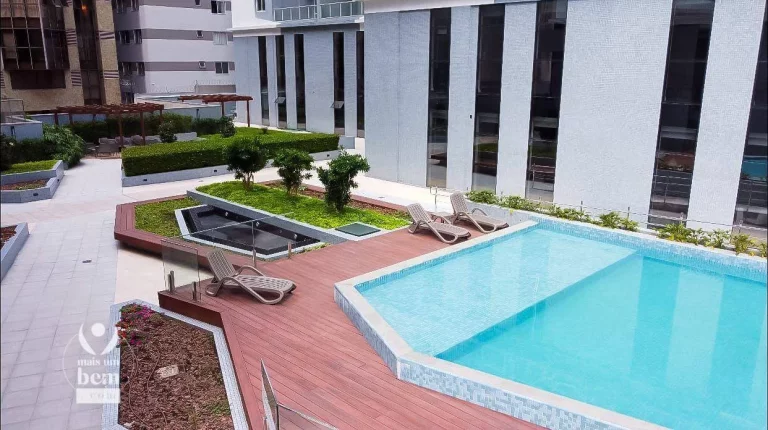 Imagem Apartamento de 95 m² com 3 quartos (1 suíte), lavabo, ampla sacada c/ churrasqueira, 2 vagas de garagem á venda por R$ 1.360.069,00 - Batel