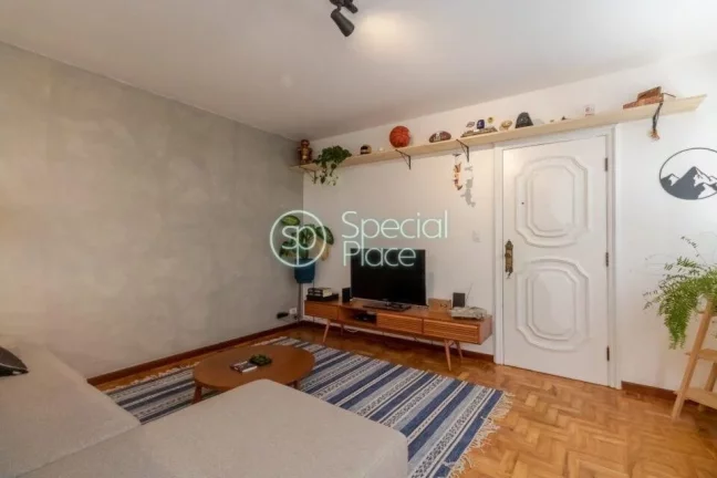 Imagem Apartamento com reforma recente e moderna Jardim Paulista. - Área: 125,00m² - Living com amplos ja...