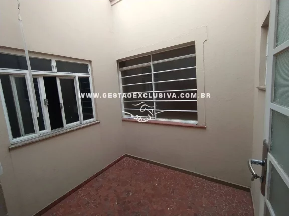 Imagem SOBRADO CENTRO ITATIBA SALÃO COMERCIAL e 4 DORM 464m² ÁREA ÚTIL