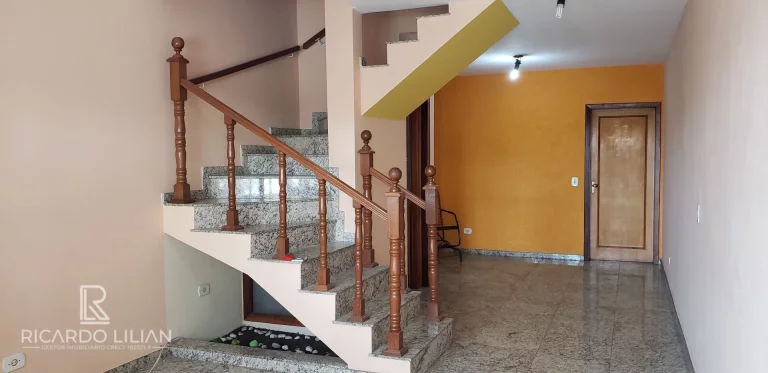 Imagem Maravilhoso Sobrado Tríplex com 3 suítes no Jardim Bom Clima