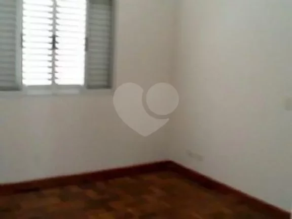Imagem Sobrado à venda com 4 quartos, sendo 2 suítes, em Vila Sônia, São Paulo - SP