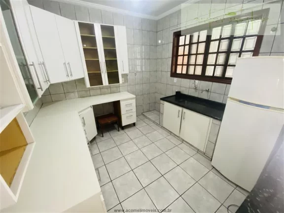 Imagem Casas no Litoral para locação em Praia Grande no bairro Vila Tupi
