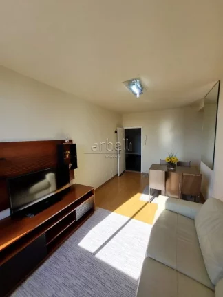 Imagem Apartamento com 63 metros quadrados, com 2 dormitórios, 1 banheiro com box em vidro e gabinete de l...