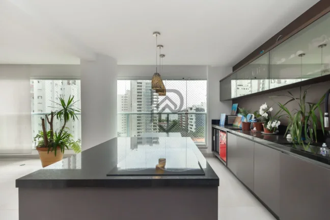 Imagem Apartamento Alto de Pinheiros andar alto vista livre