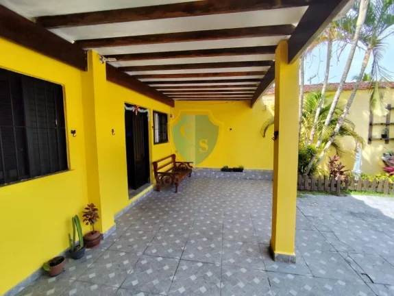 Imagem Casa 3 dorms sendo 1 suíte com Piscina e 6 vagas garagem