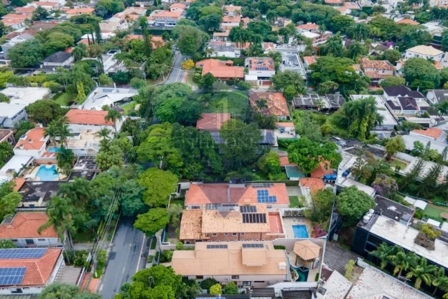 Imagem Terreno à venda em São Paulo-SP, bairro Alto de Pinheiros, com 788,00 m² de área. Confira já!