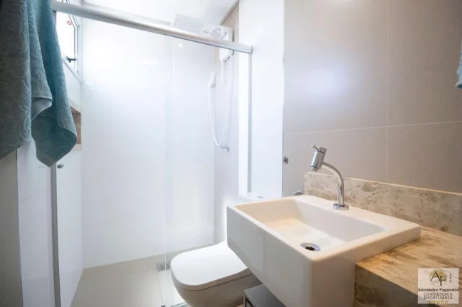 Imagem Apartamento para Venda em Goiânia, SETOR BUENO, 3 dormitórios, 3 suítes, 4 banheiros, 2 vagas
