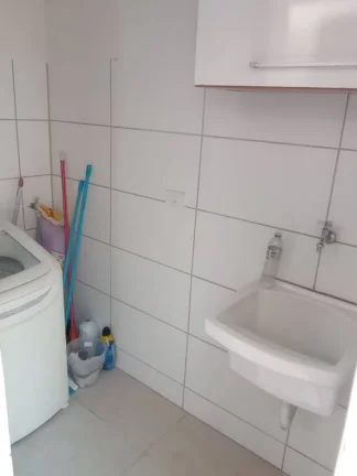 Imagem Casa Sobrado, 3 dormitórios (1 suíte), 2 vagas, Vila Branca - Jacareí.