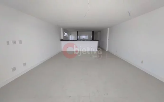 Imagem Cobertura com 6 quartos à venda - Praia do Forte - Cabo Frio/RJ