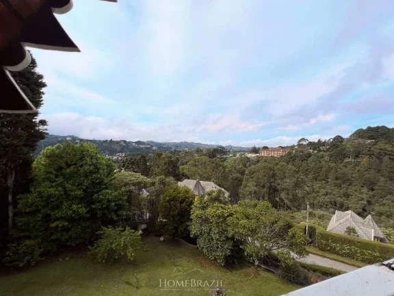 Imagem Chalé de luxo à venda no Capivari com vista para o Parque Capivari – Campos do Jordão