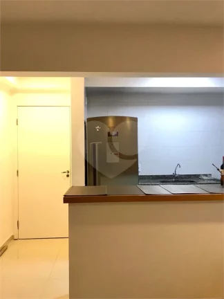 Imagem Apartamento à venda com 2 quartos, sendo 1 suíte, no condomínio Jardins do Joquei, São Paulo - SP