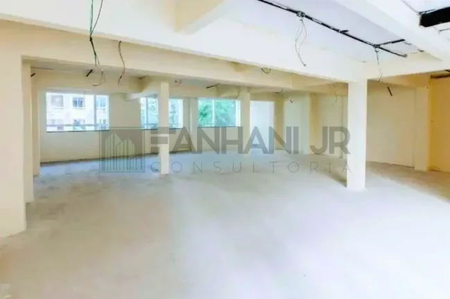 Imagem Casa Comercial à Venda em São Paulo-SP, Jardim Paulista: 10 Salas, 10 Banheiros, 22 Vagas, 1.454,00 m² de Área