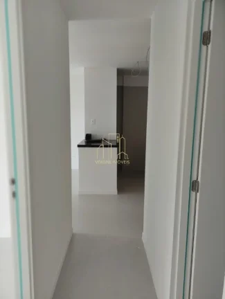 Imagem Apartamento à Venda no Beach Class Jaguaribe ? 2 Quartos, Varandão e Vista Privilegiada | 64 m² | 2 Vagas